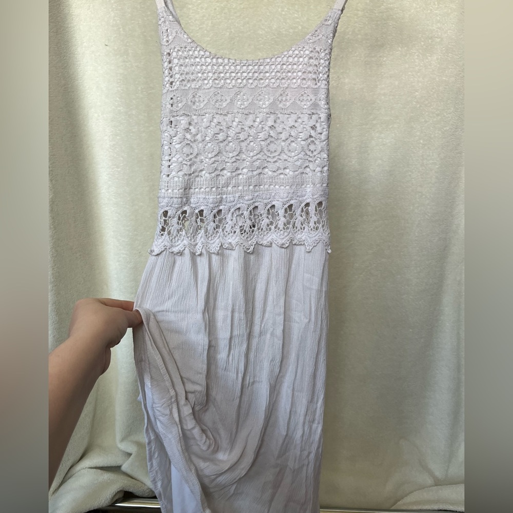White Lace Print Short Sleeveless Dress